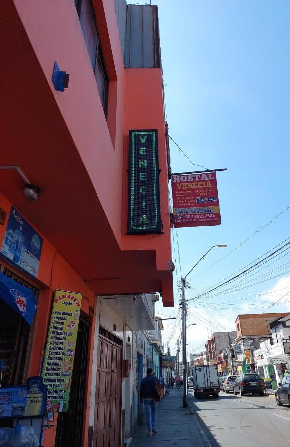 Hostal Venecia Arica Bagian luar foto